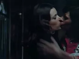 Sesso alla pecorina e video hard italiani leccata di cazzo