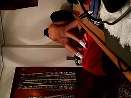 Cutie video porno italiani affamata di sperma sul viso