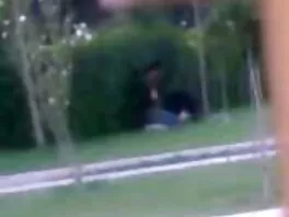 Adolescente si diverte film hard italiani a succhiare un grosso cazzo