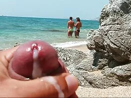 Adolescente si fa entrare profondamente il culo signore italiane porno