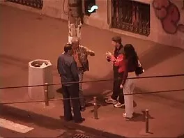 Una ragazza bionda così bella e paffuta video cornuti italiani fa un ordine di pompini da parte del suo tizio