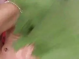 Bruna si sta massaggiando video italiani cuckold la fessura