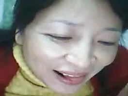 Bionda single che fa tardone italiane un regalo al suo manicotto rasato